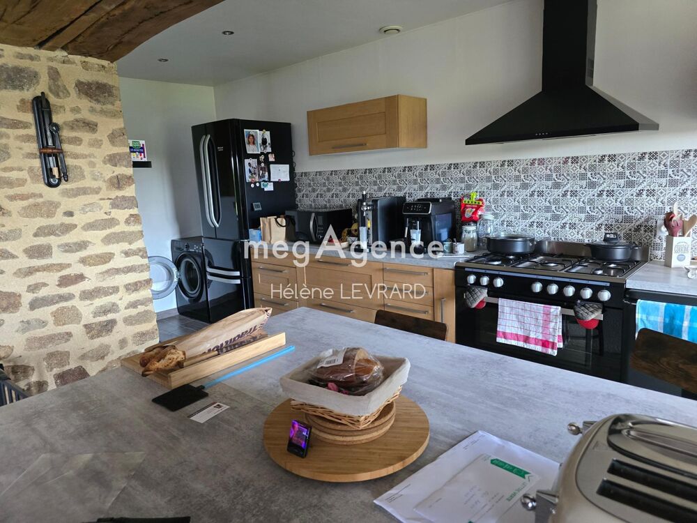 Vente Maison Authentique longère rénovée, calme et confort garanti ! Bais