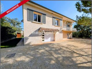  Maison à vendre 8 pièces 220 m²