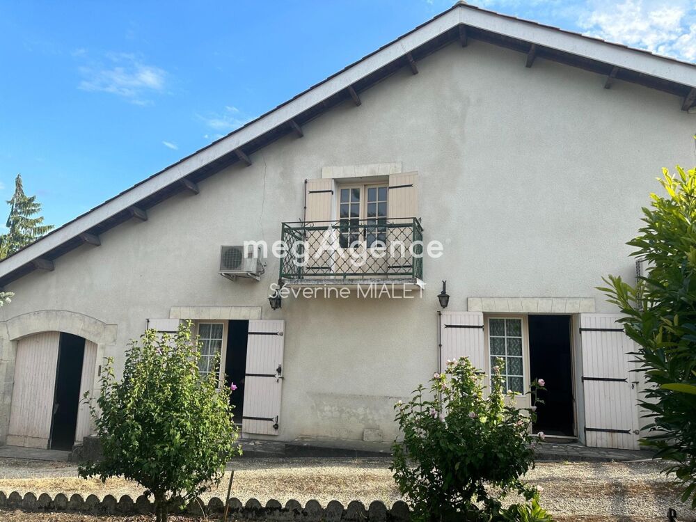 Maison Salles d'Angles (16130) 111m²