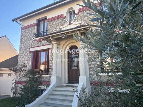   TRES JOLIE MAISON MEULIERE AUTHENTIQUE DE 200M� Maison - 8 pi�ce(s) - 200 m�