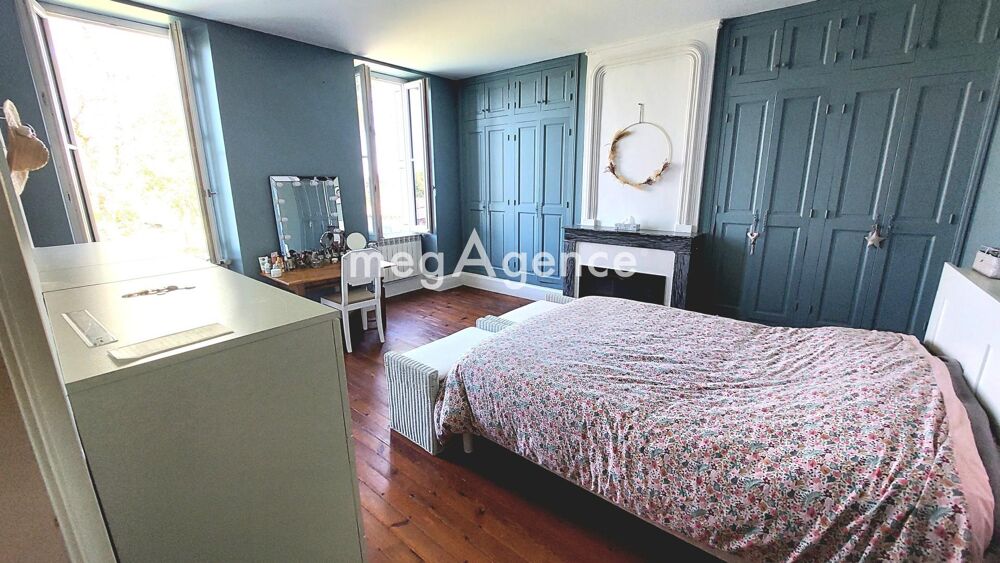 � vendre  Maison Saint-Porchaire (17250)