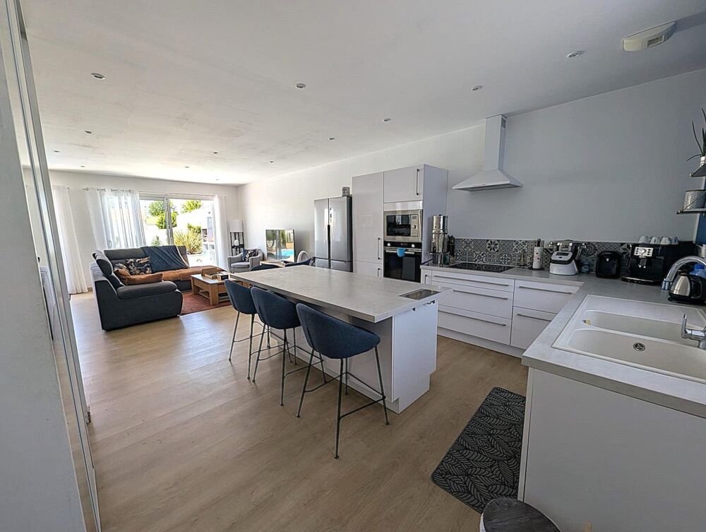 Vente Maison CHALLANS, Maison, 109 m2, 4 chambres, piscine Challans