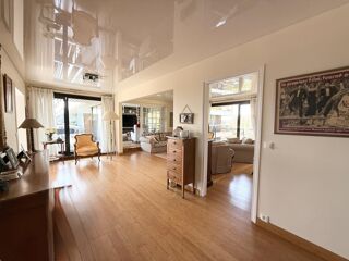  Appartement à vendre 5 pièces 146 m²