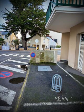  Parking / Garage à vendre 
