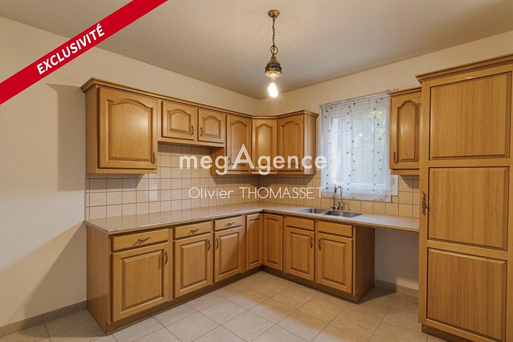 Vente Maison Maison, 4 chambres, garage et jardin de 195 m2 Écully
