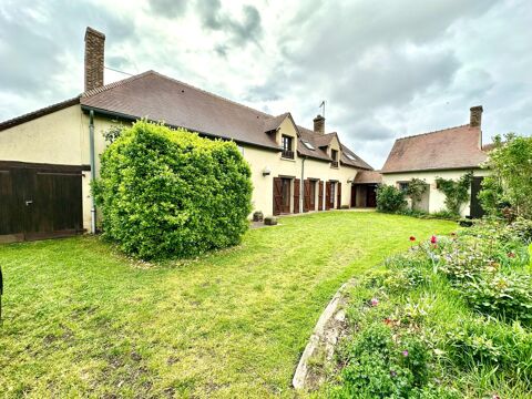   ANCIENNE GRANGE - 4 CHAMBRES - DEPENDANCES + 1 HECTARE Maison - 7 pice(s) - 145 m