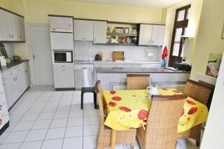  Maison � vendre 10 pi�ces 220 m�