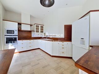  Maison à vendre 8 pièces 200 m²