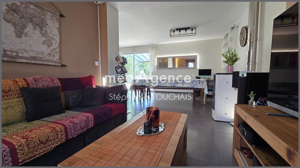 Maison 91m², 5 pièces sur 1185 m² de terrain clos