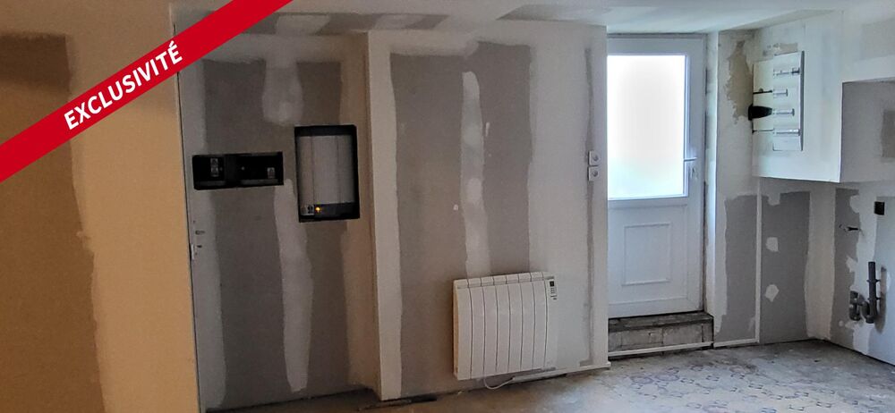 Vente Maison MAISON DE VILLE de 159 m2.  6 PIECES. GARAGE, JARDIN ! Oucques la nouvelle