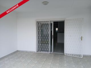  Immeuble à vendre 158 m²