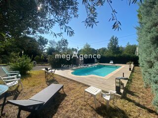  Maison à vendre 10 pièces 198 m²