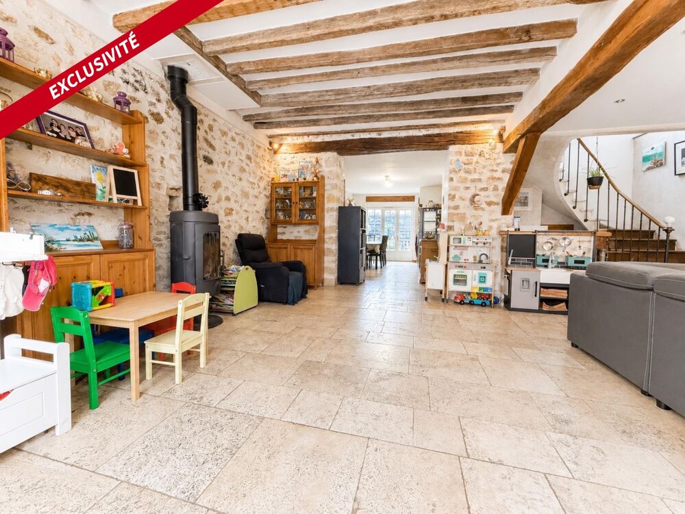 Vente Maison Maison en pierre de caractère – 235 m² – 7 chambres – Le Châtelet-en-Brie Le chatelet-en-brie