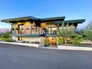  Maison  vendre 13 pices 385 m