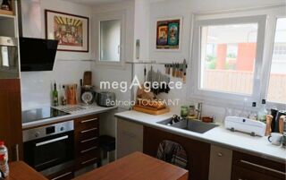  Immeuble à vendre 319 m²