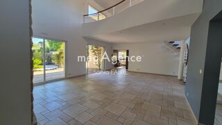  Maison � vendre 8 pi�ces 237 m�