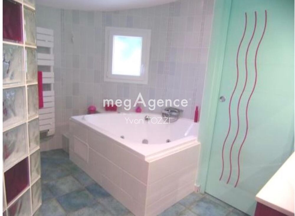 � vendre  Maison Jard-sur-Mer (85520)