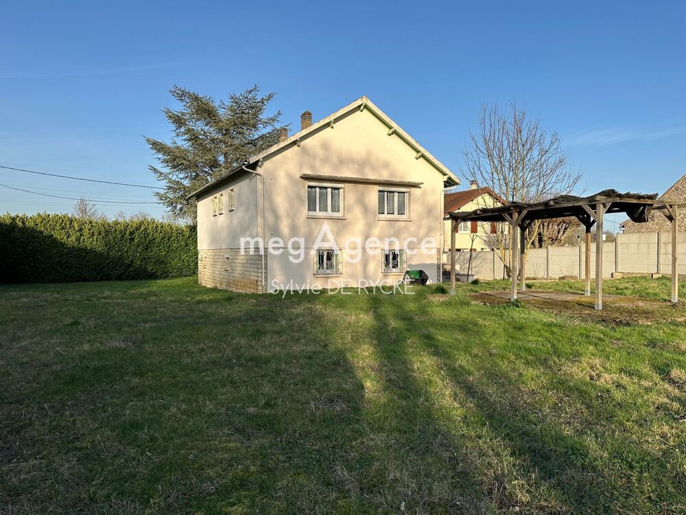 Vente Maison Maison sur sous sol total et terrain de 1891m2 de terrain clos Champigny