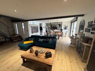  Maison � vendre 10 pi�ces 360 m�