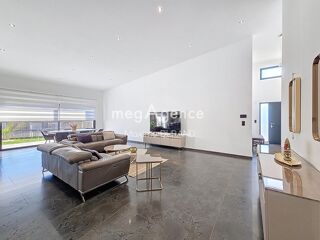  Maison � vendre 7 pi�ces 174 m�