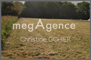  Terrain à vendre 893 m²