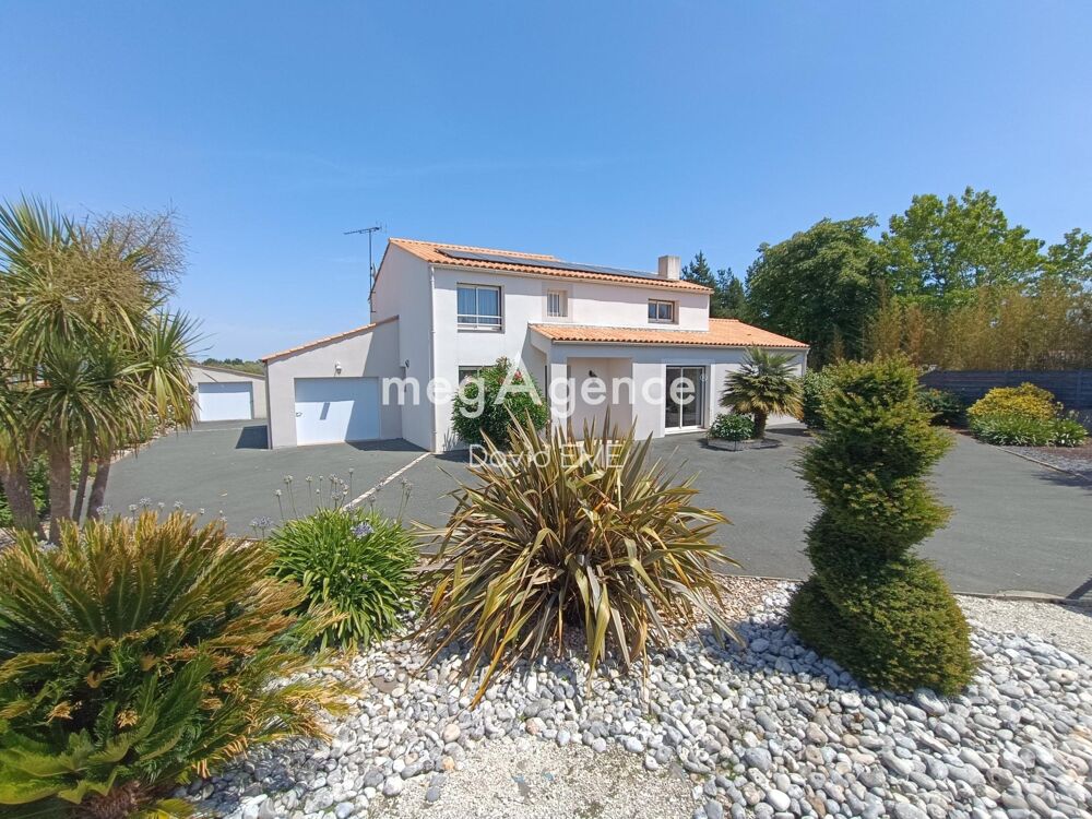 7 Pièces, 141 m2, 4 chambres, Maché