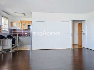  Appartement à louer 2 pièces 48 m²