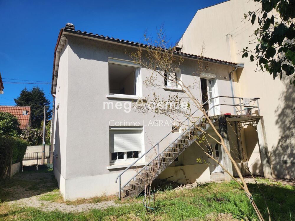 Maison 5 pièces de 106 m2 avec jardin