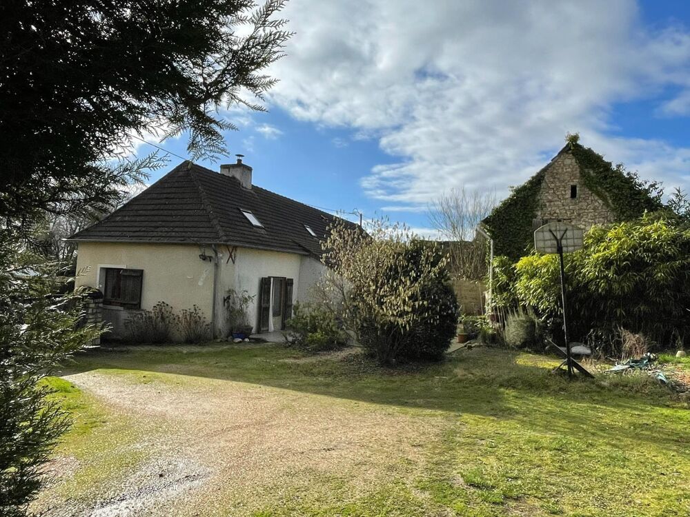 Maison familiale 5 chambres, en sortie de village