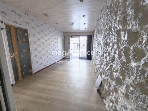   Local commercial 22 m² – Centre de Lagnieu 