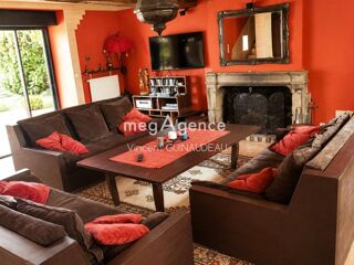  Maison à vendre 10 pièces 277 m²