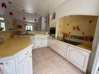  Maison à vendre 8 pièces 220 m²