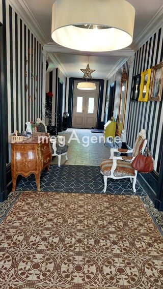  Maison � vendre 14 pi�ces 367 m�