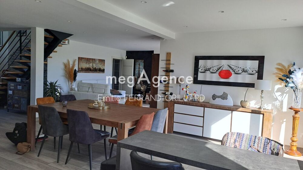 Vente Maison Pavillon sur OMBREE D'ANJOU à découvrir et visiter sans tarder Ombree d anjou