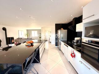  Maison � vendre 7 pi�ces 190 m�