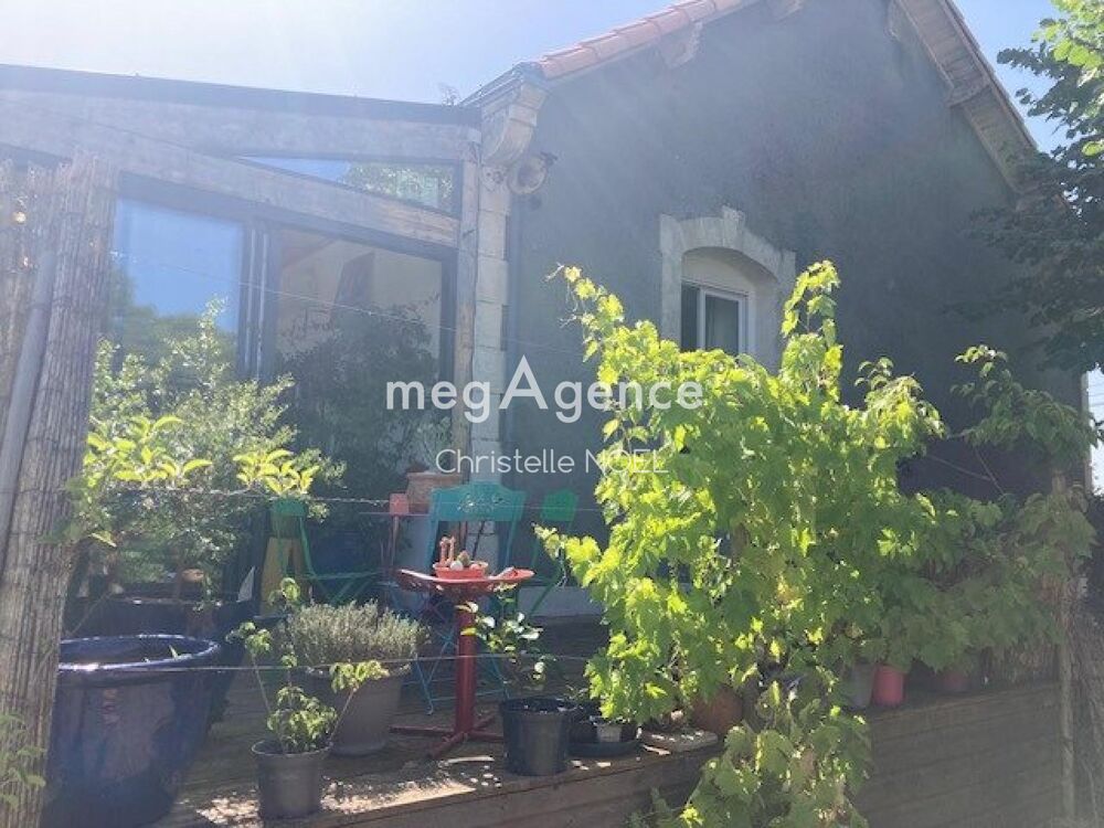 Vente Maison Maison sur sous sol,entouré de verdure,terrain constructible Lucon