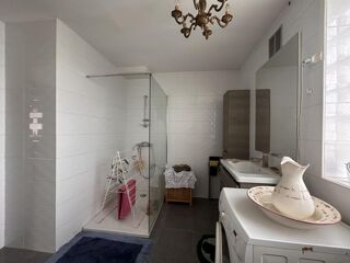  Maison  vendre 6 pices 146 m