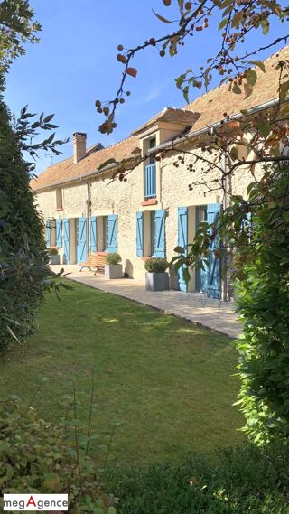  Maison  vendre 9 pices 328 m