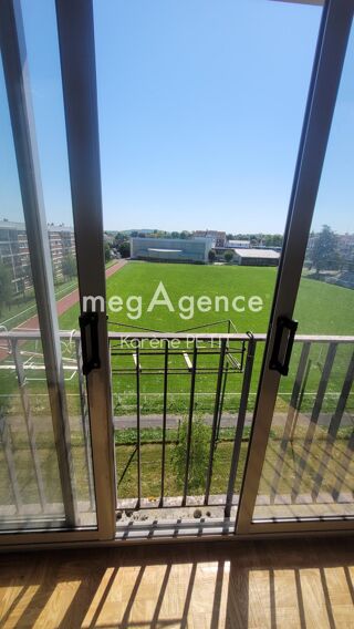  Appartement � vendre 4 pi�ces 66 m�