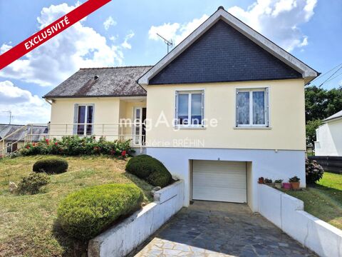   A   1H30 de Paris en train, 10 Mn de Laval 20 Mn de Mayenne dans une commune dinamique proche des commerces et des �coles sans v Maison - 5 pi�ce(s) - 86 m�