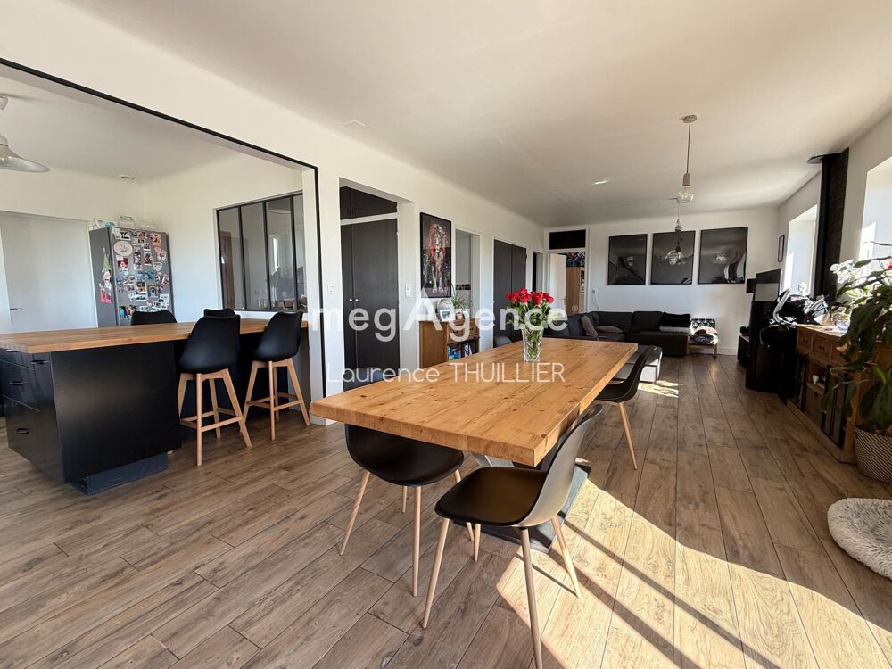Vente Maison Maison 102 m² 3 pièces Poullan-sur-mer