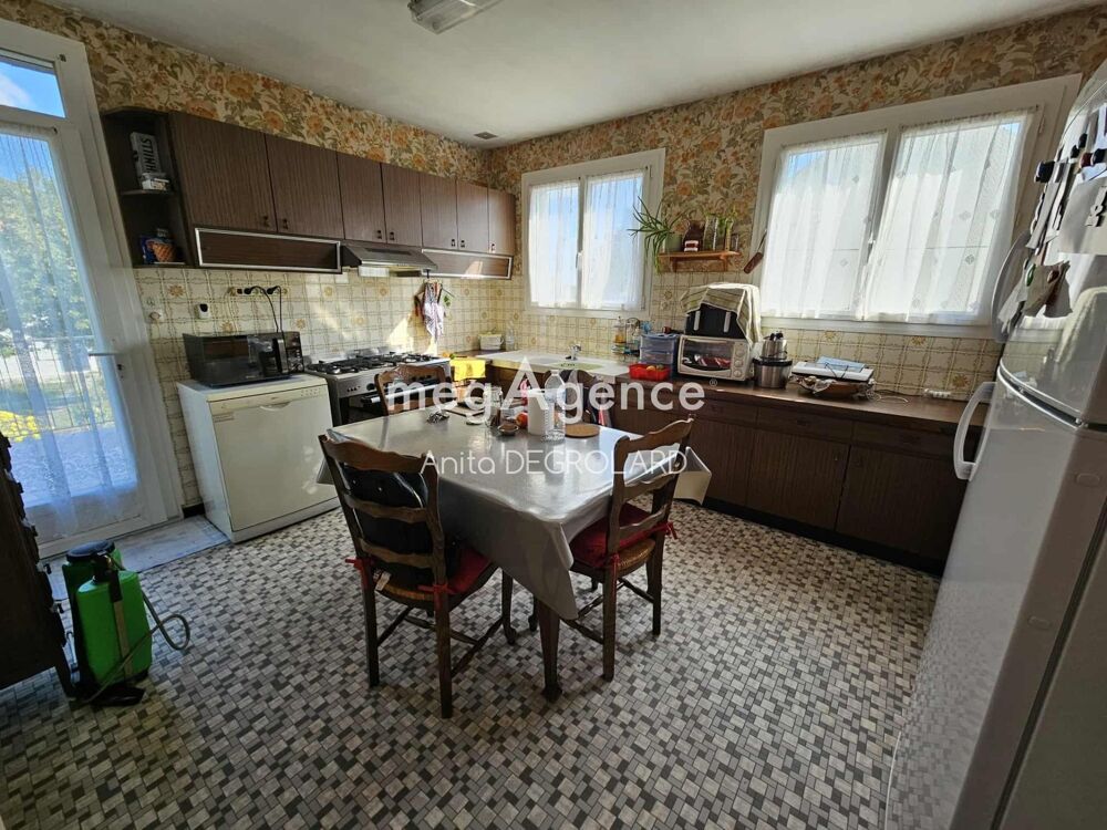 Vente Maison MAISON SPACIEUSE - PROXIMITE CENTRE VILLE - LA ROCHE SUR YON La roche-sur-yon