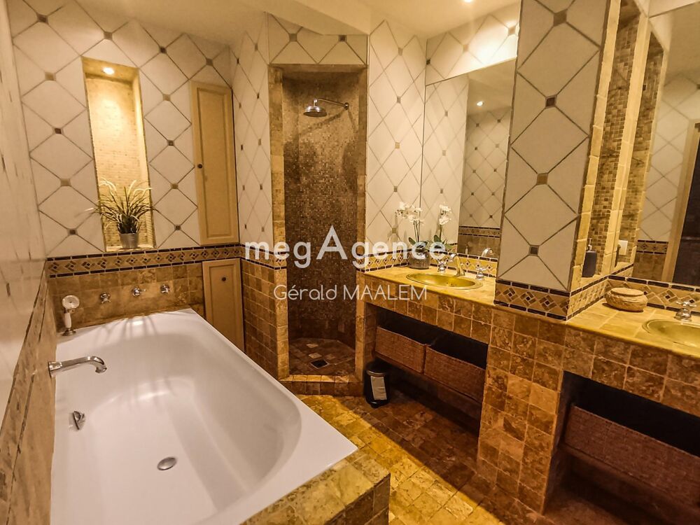 à vendre  Maison Grimaud (83310)