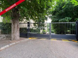  Parking / Garage � vendre 