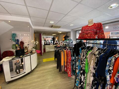 Local commercial 50 m&sup2; Centre ville 141666 31600 Muret