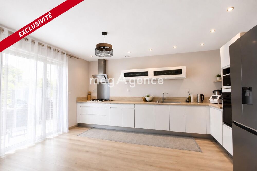 Vente Maison Maison familiale avec jardin, terrasse et garage La ricamarie