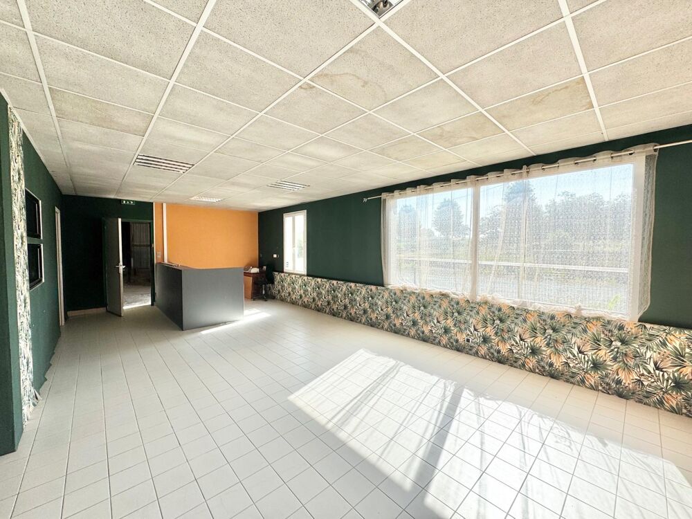Vente Terrain Bâtiment industriel, polyvalent de 600 m² sur un terrain de 5500 m2 Juvigne