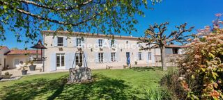  Maison à vendre 8 pièces 237 m²