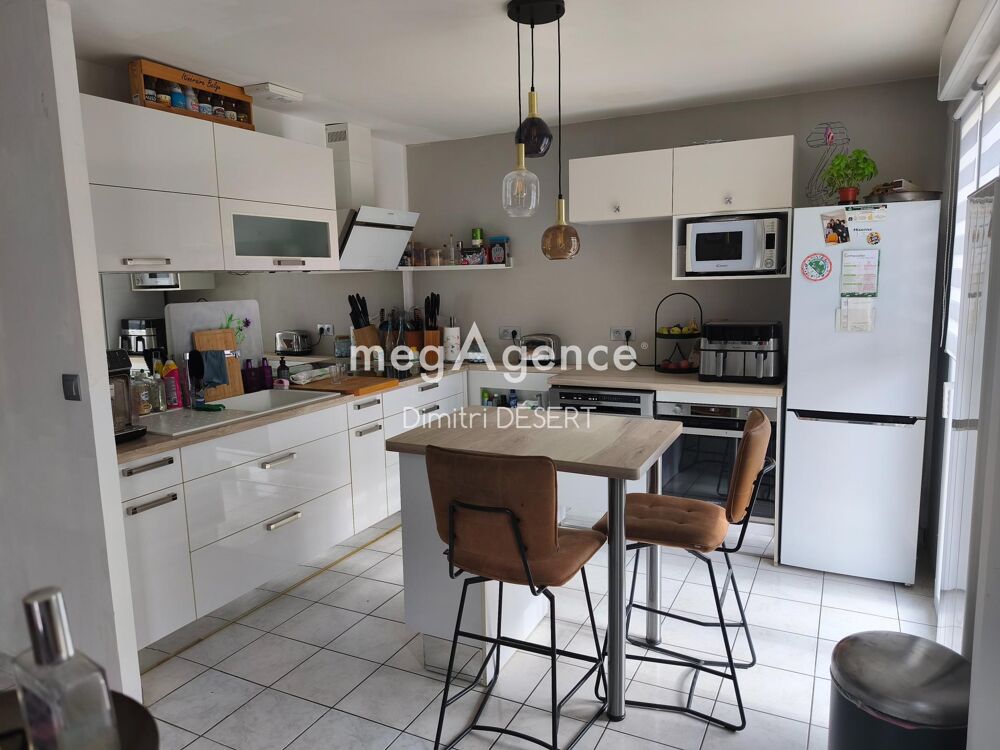 Vente Maison Maison de 106.2m², vie de plain-pied, 4 chambres Conde-en-normandie