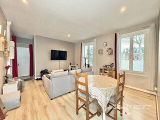  Immeuble � vendre 156 m�